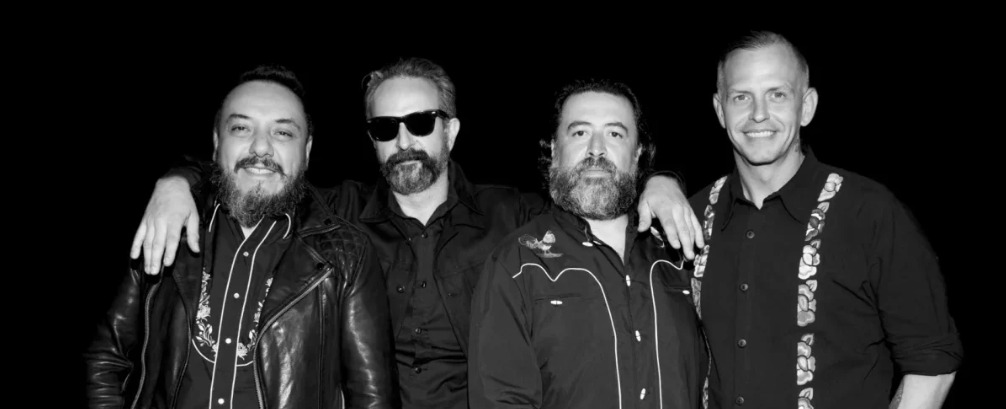 contratación de artistas para conciertos masivos