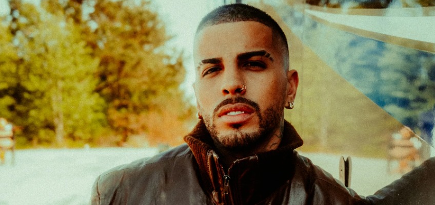 contratar artistas latinos